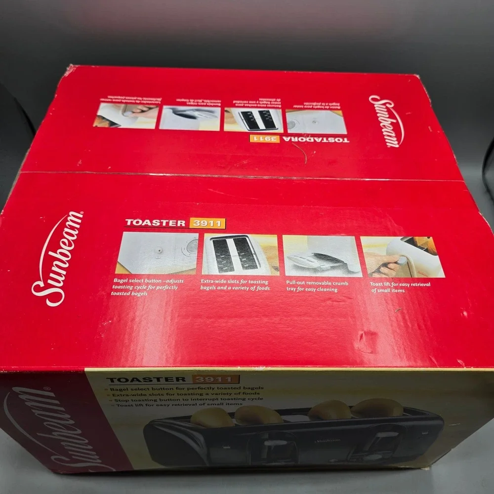 Sunbeam 3911 4-Slice Toaster Black Extra-Wide Slots Bagel Button New in Box